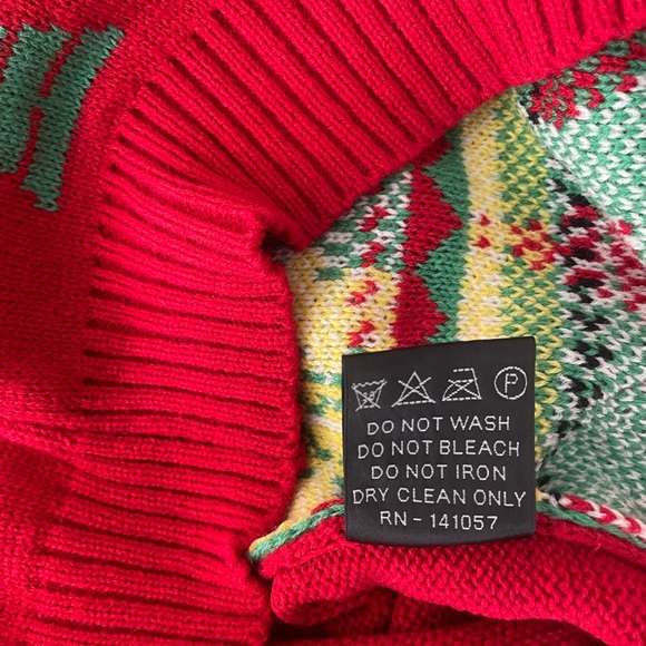 Americn Stitch ‘How You Doin’ Red Holiday Sweater Size Large - Picture 6 of 6